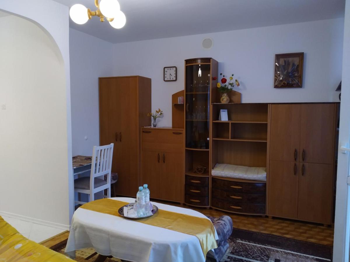 Apartament W Centrum Chelma Exteriér fotografie